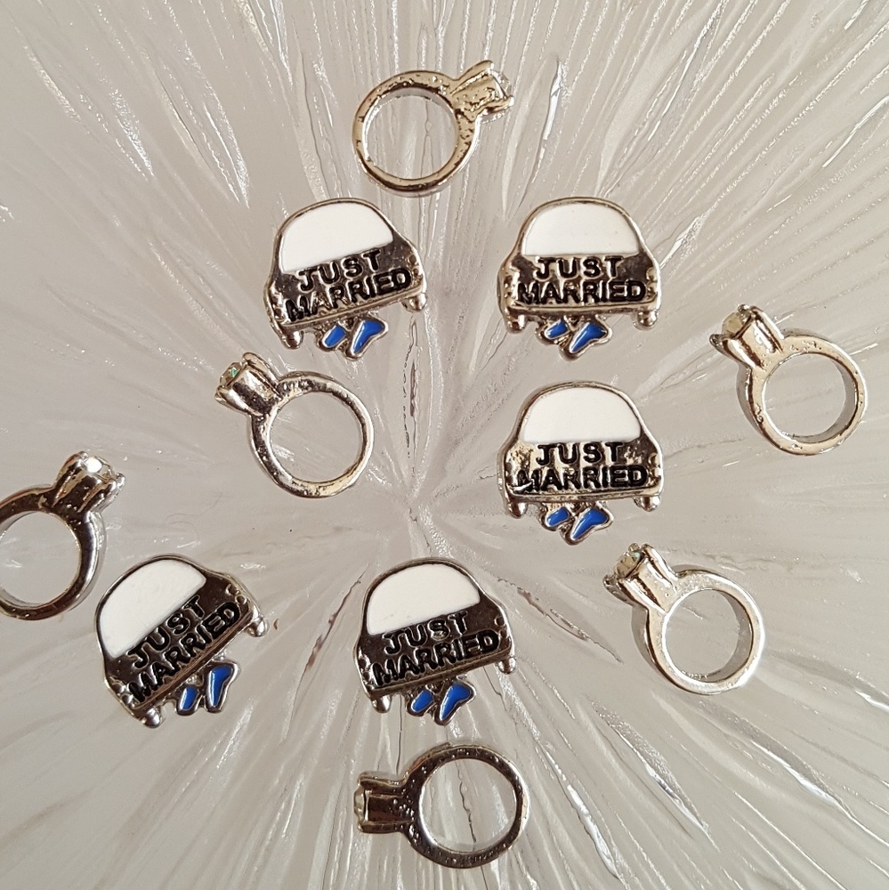 𝅺Bundle of 2 Wedding Floating Charms for Locket